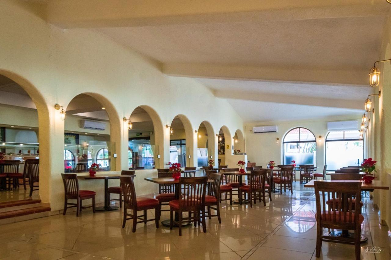 Cozumel Hotel & Resort Tm By Wyndham All Inclusive Exterior photo