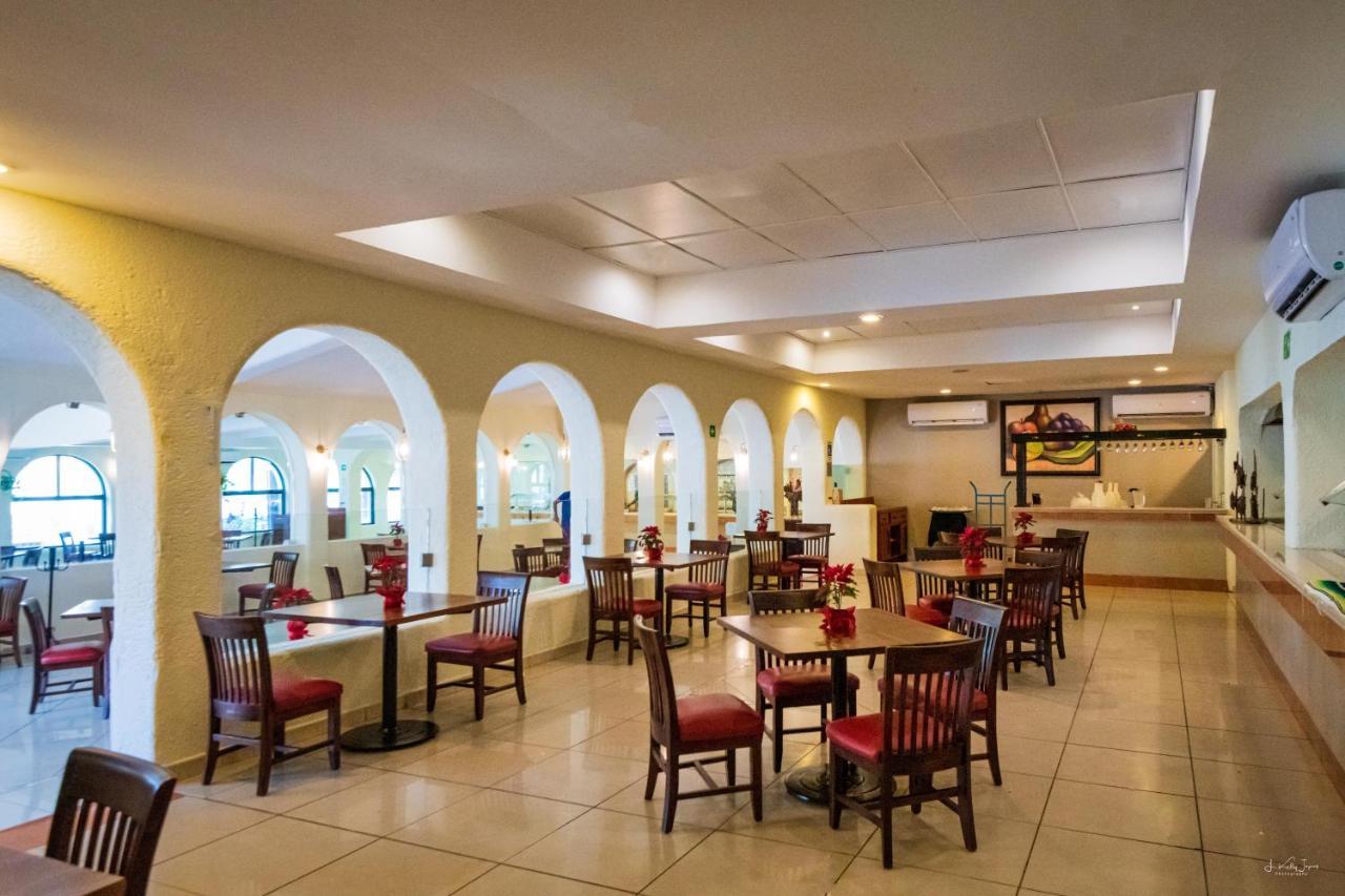Cozumel Hotel & Resort Tm By Wyndham All Inclusive Exterior photo