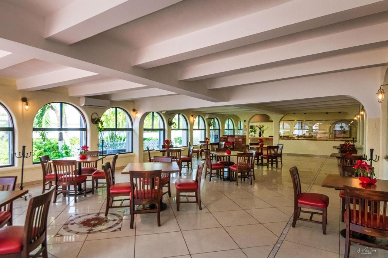 Cozumel Hotel & Resort Tm By Wyndham All Inclusive Exterior photo